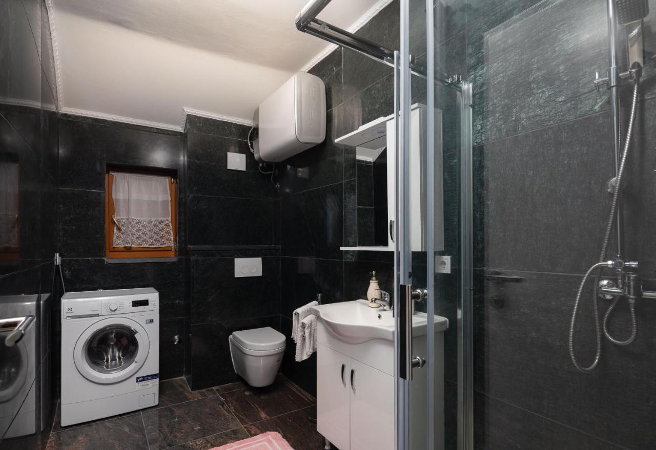 Luxury Stone Nevija 2022 Private Milna (Brac)