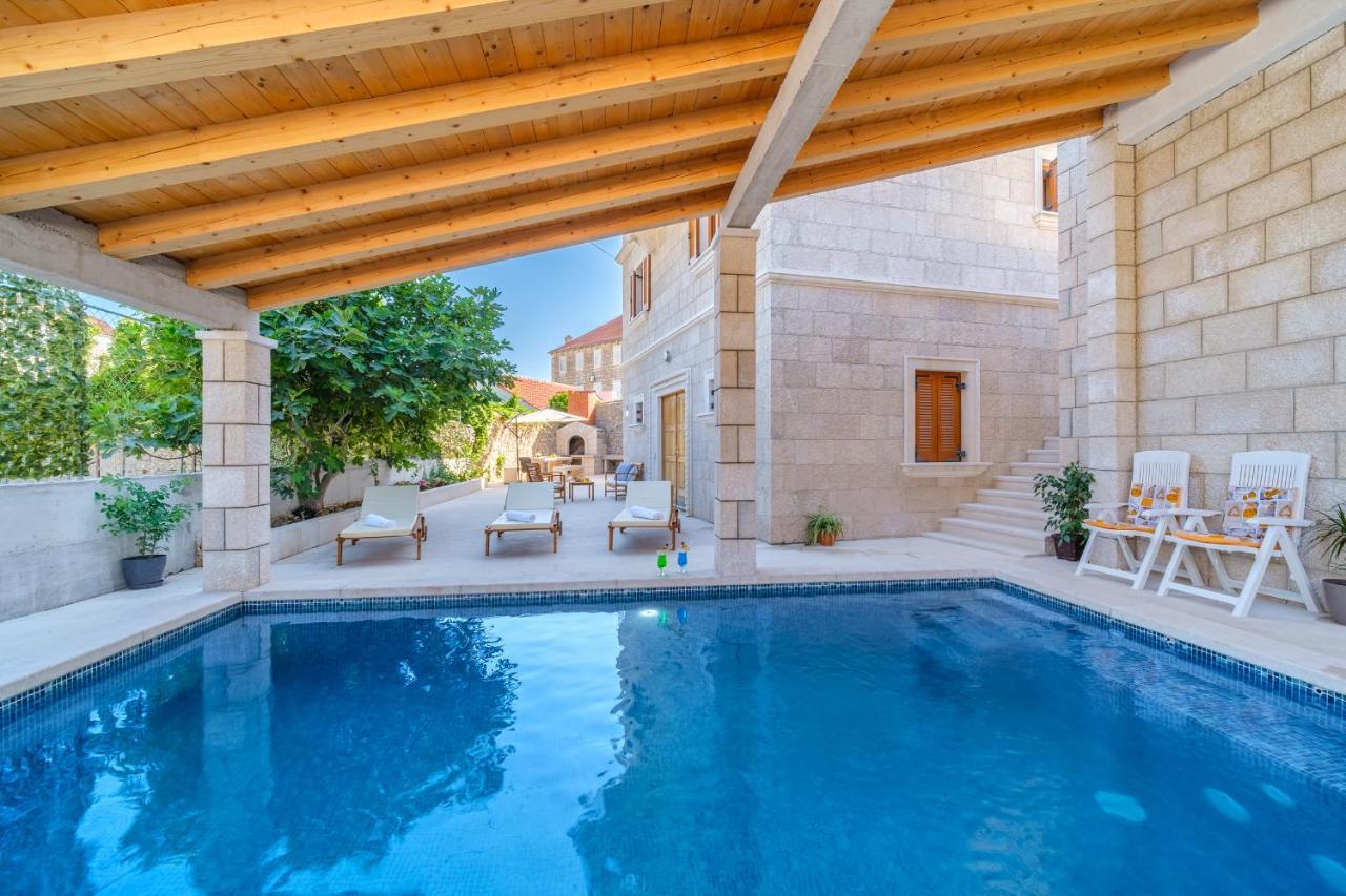 Luxury Stone Nevija 2022 Private Villa Milna (Brac)